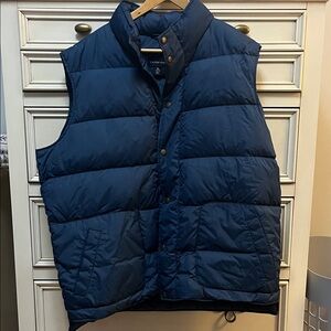 Lands End men’s down vest size XL